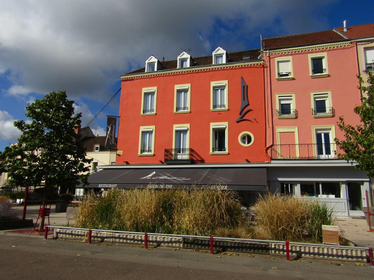 Le Creusot Hotel ภายนอก รูปภาพ